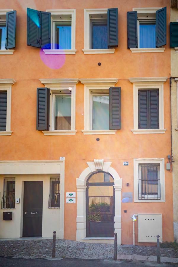 فيرونا Calcirelli Suites المظهر الخارجي الصورة