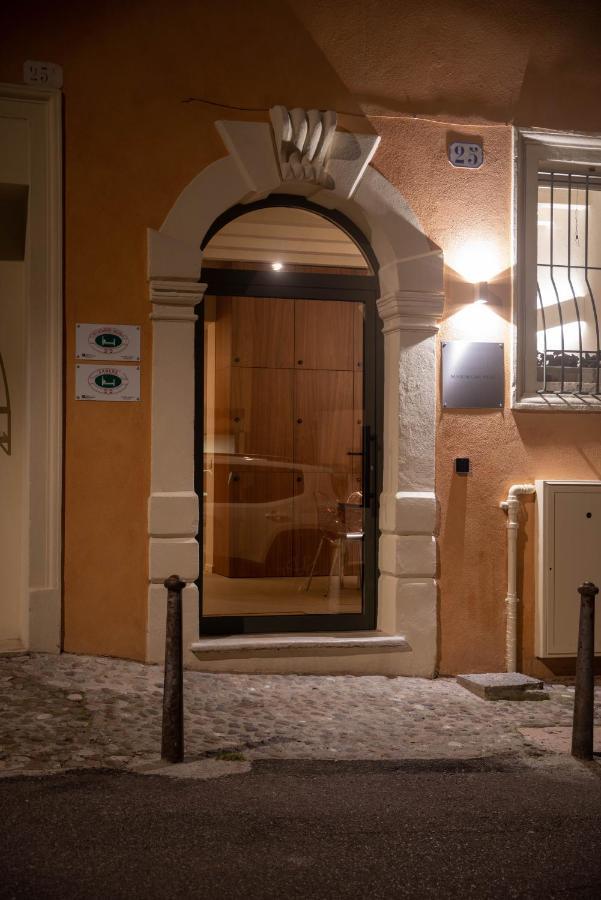 فيرونا Calcirelli Suites المظهر الخارجي الصورة